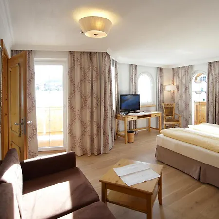 Otel Lisa