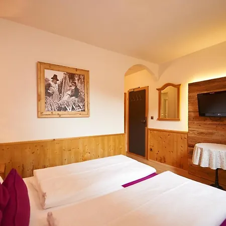 丽莎酒店 弗拉绍